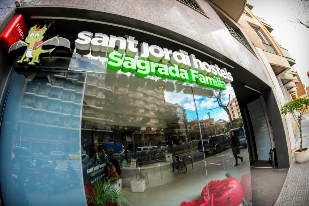 Sant Jordi Hostels Sagrada Familia Barcelona Exterior foto